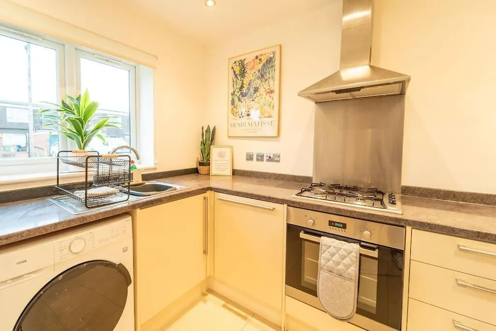 Holiday home Huge Monthly Savings - Private Parking & Wifi Villa Down Hatherley